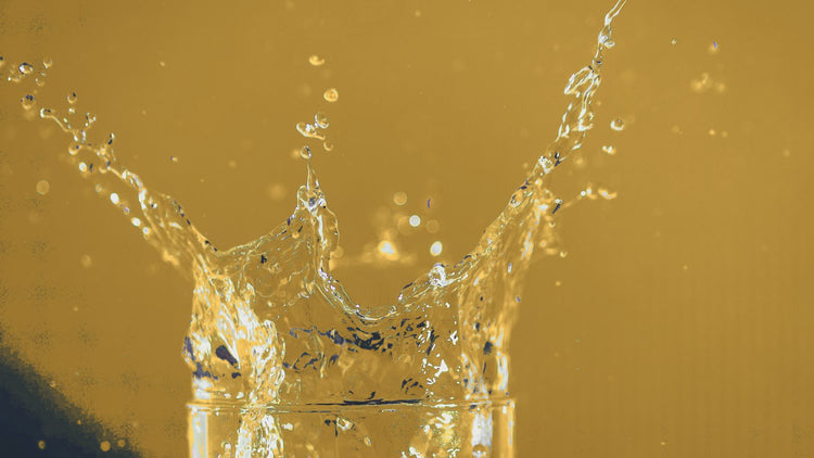 Gold-toned water splash