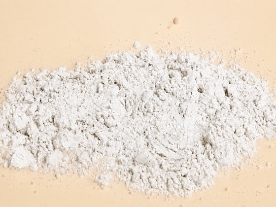 White amino acid powder